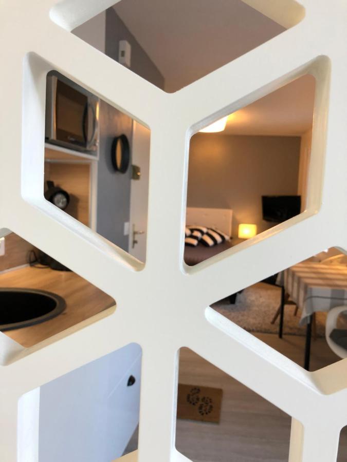 Maison Quatre Freres Лувие Екстериор снимка