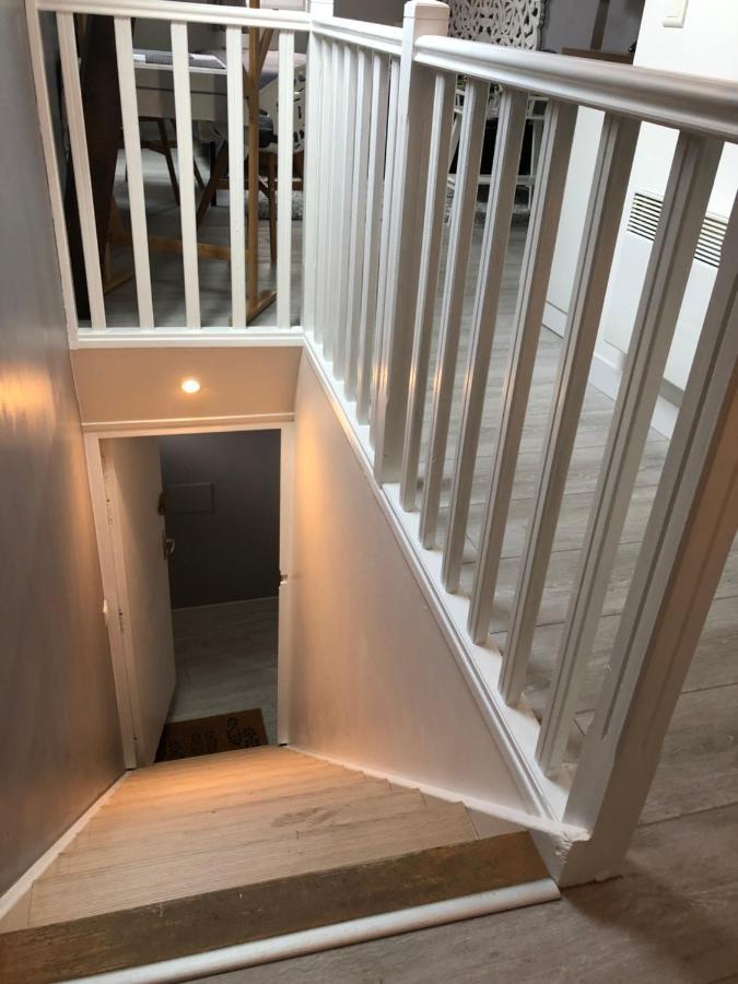 Maison Quatre Freres Лувие Екстериор снимка