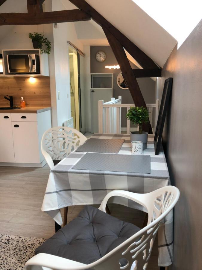 Maison Quatre Freres Лувие Екстериор снимка
